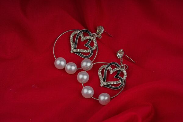 Aaira Pearl Heart Earrings